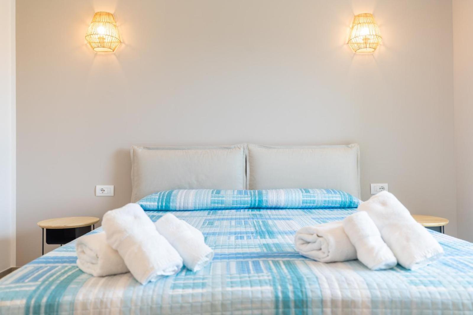 Antares Rooms And Suites Olbia Exterior photo